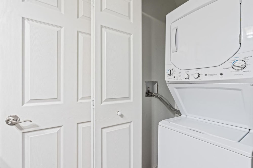 Amazing 3 Bdr House Near Disney - Lv22106
