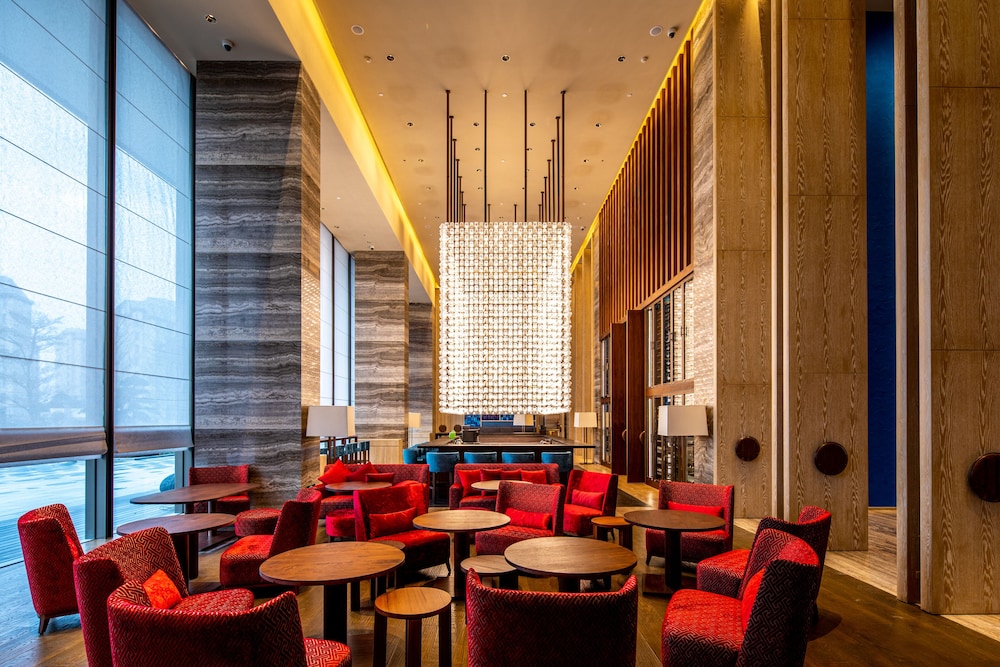 Girdear Hotel
