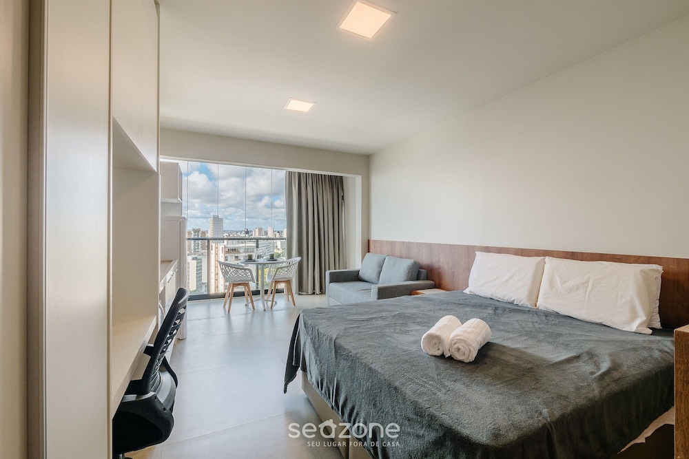 Stay With Style and Convenience in Salvador LIV