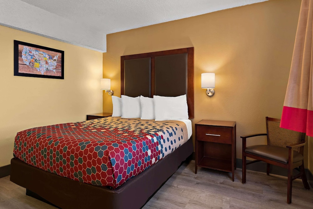 Flagstaff Vacations - Econo Lodge Flagstaff Route 66 - Property Image 50