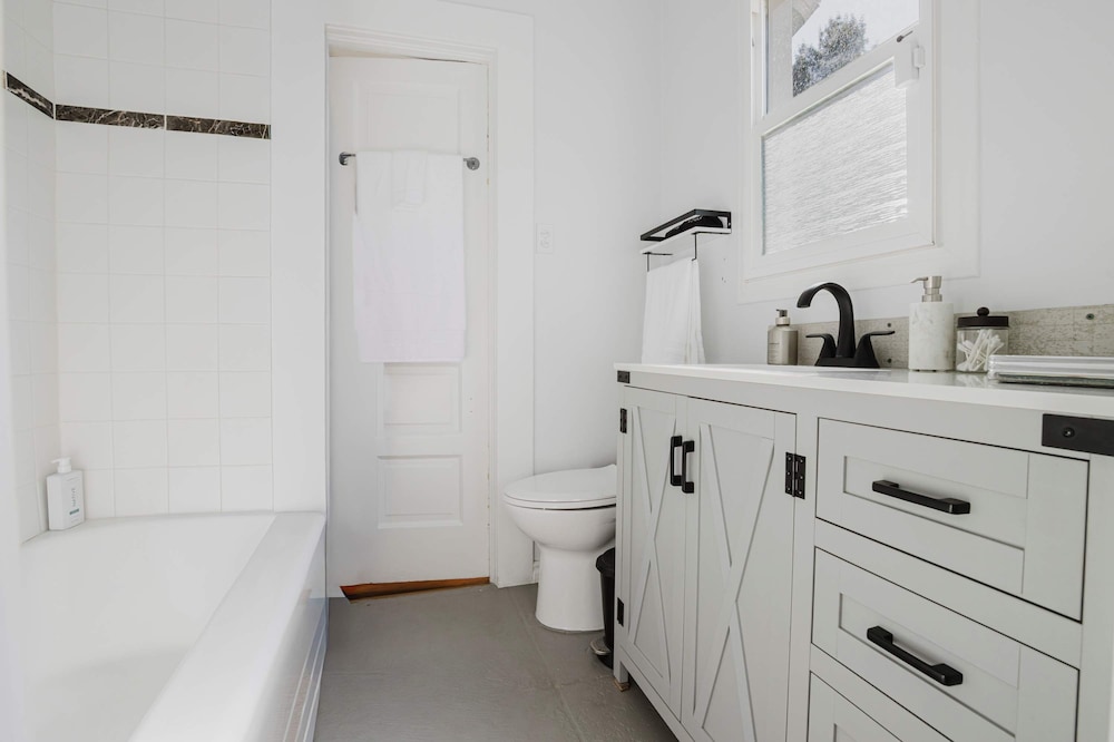 Allura Oakland Your Private Sanctuary in the City