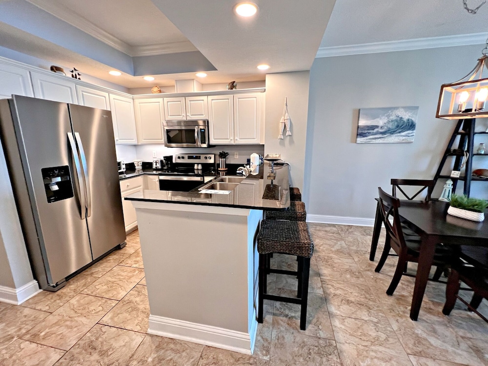 Crystal Shores