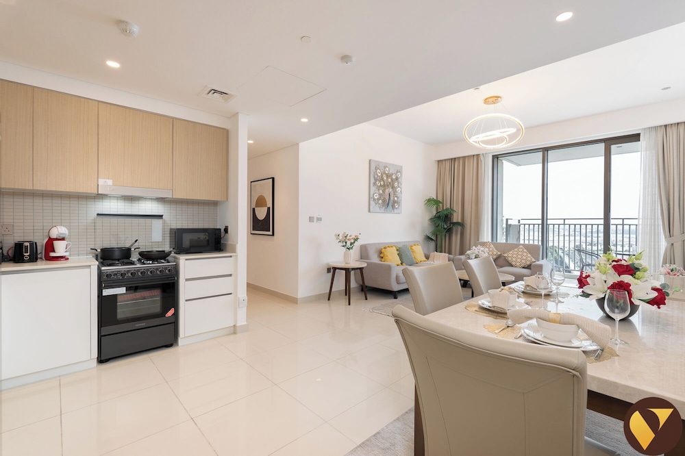 17 Icon Bay Creek Harbour near Downtown
