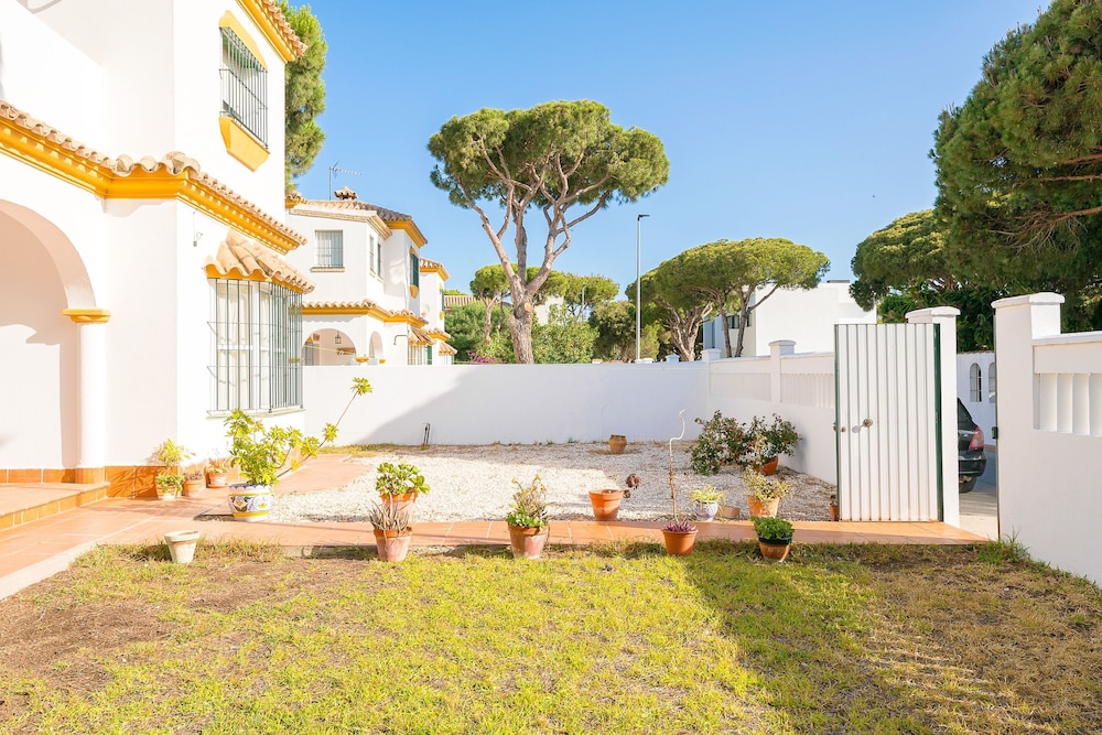 Villa Pinares in Chiclana de la Frontera