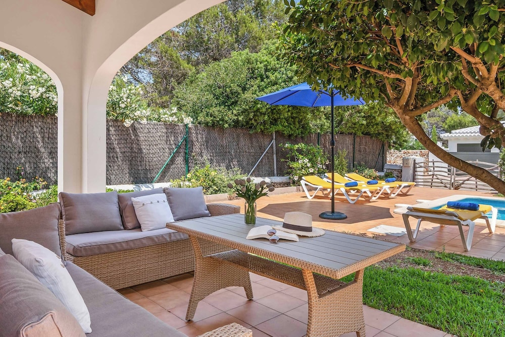 Villa Flores Blanes