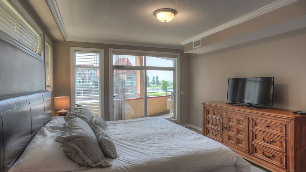 Discovery Bay by KelownaGo - Image 5