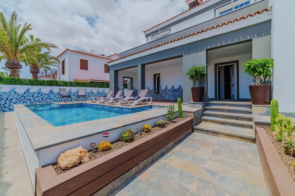 Villa De Marcos