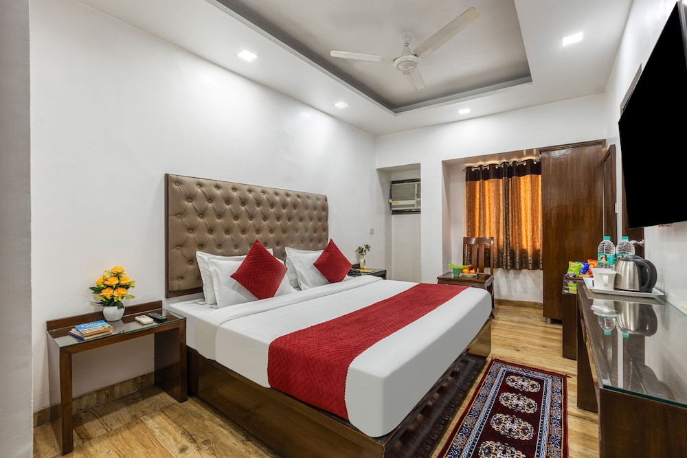 Hotel Kabeer New Delhi Railway Station