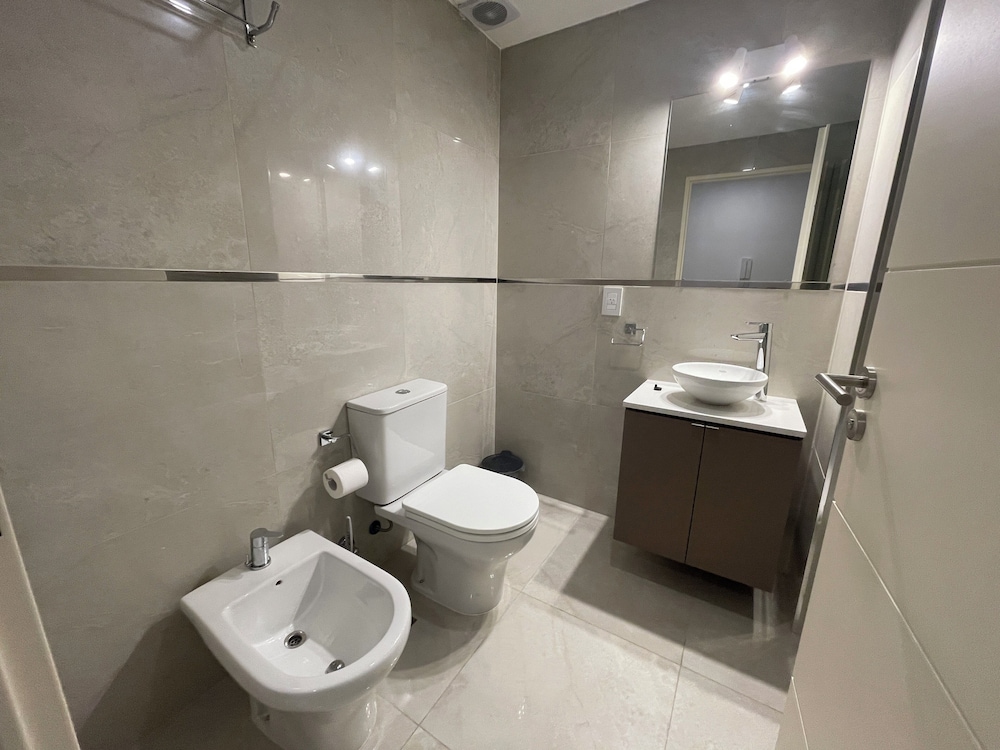 Ayres Suites Moreno
