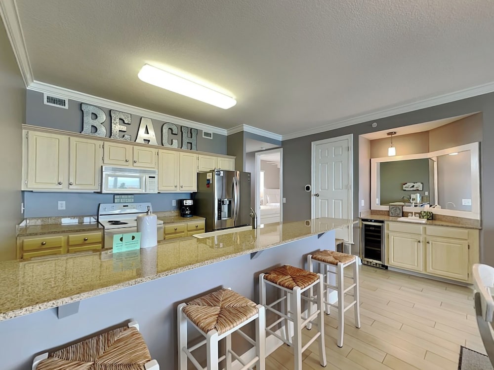 Regency Isle #908 by Southern Vacation Rentals