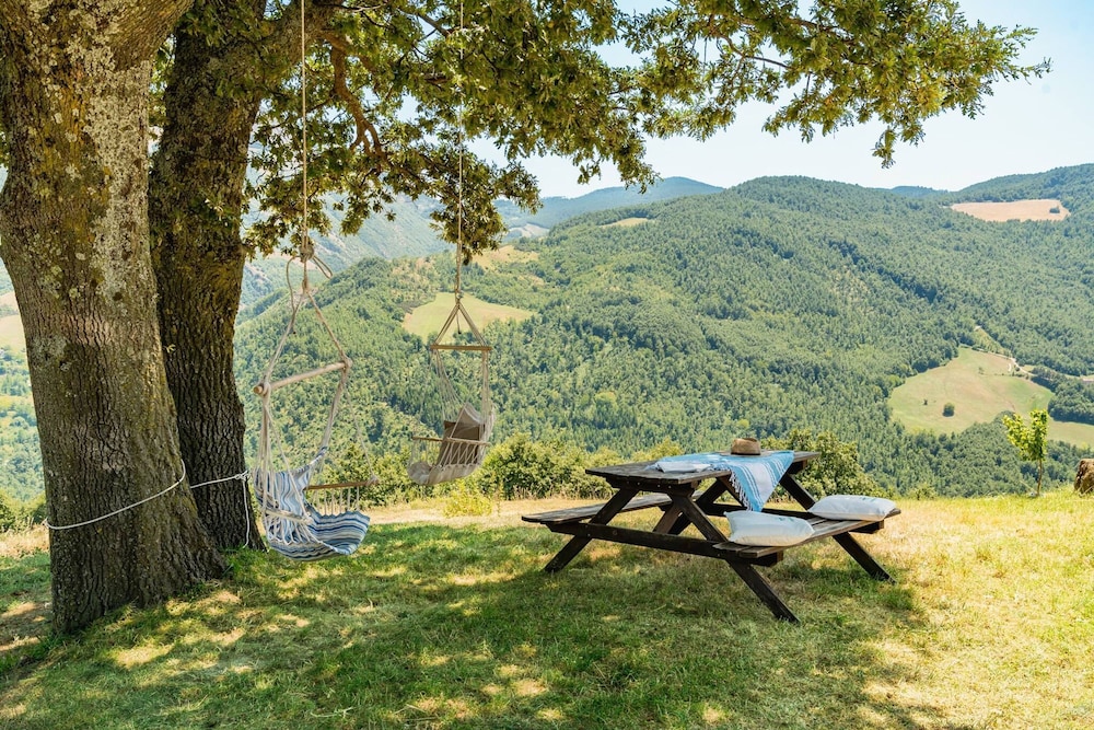 Ca Quattrocchi 10 3 by Marche Holiday Villas
