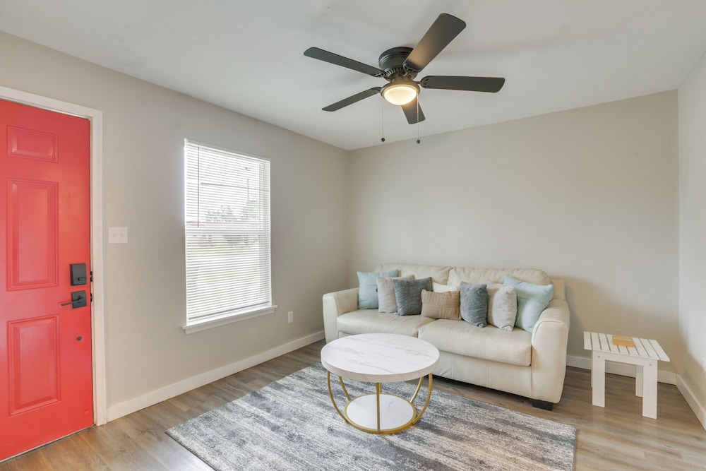 Near Dtwn & Universities: Central Tallahassee Apt!