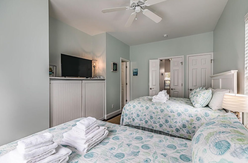Charming Coastal Retreat on Fripp Island - 3br/3ba With Golf Course Views