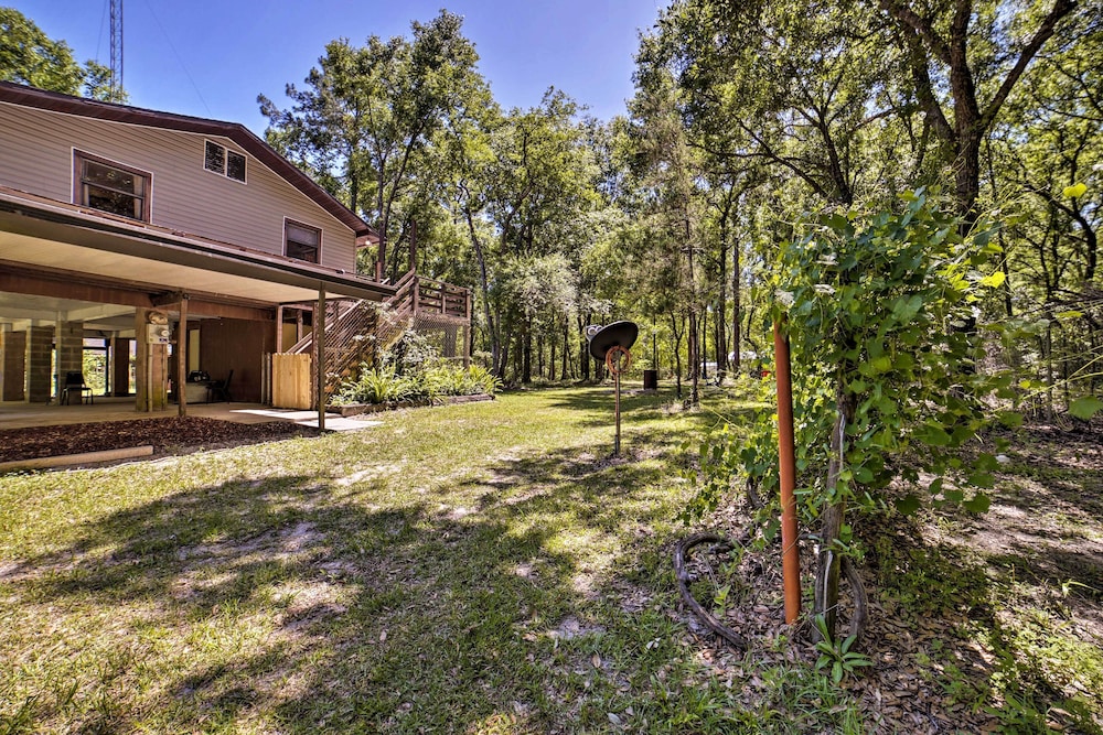 O'brien Home on ~ 1 Acre w/ Fire Pit - Near River! view 3