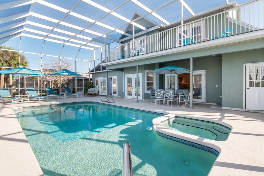 Bring Your Boat Heated Pool spa Dock Beach