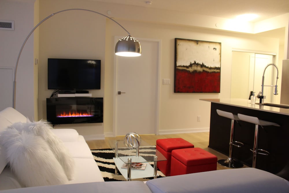 Executive Skyline Suites