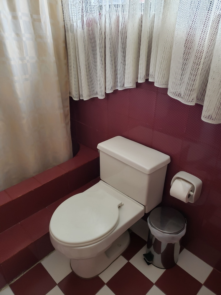 Hostal Monte Real