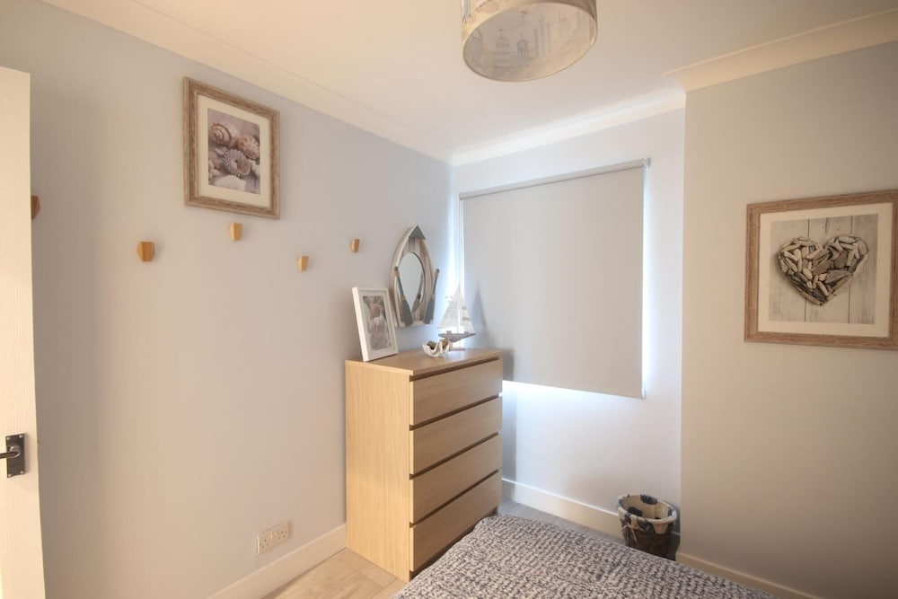 43B Medmerry Park 2 Bedroom Chalet view 2