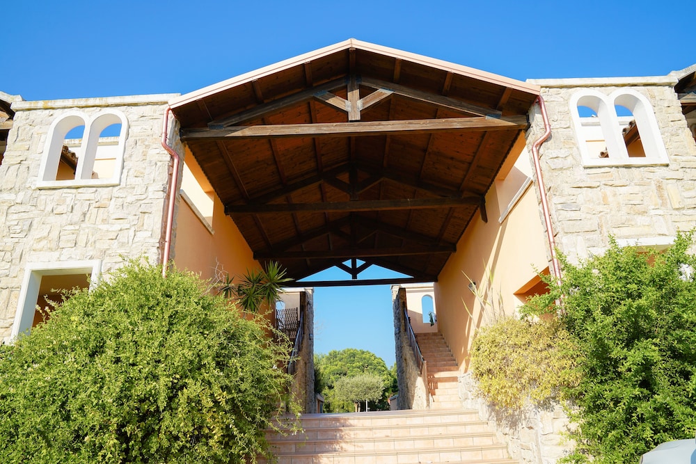 Villaggio Emmanuele
