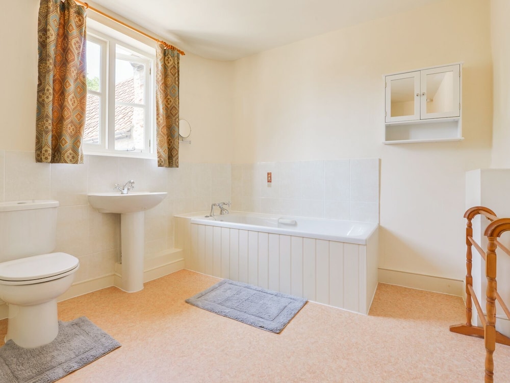 Wells Vacations - Glebe House - Property Image 7