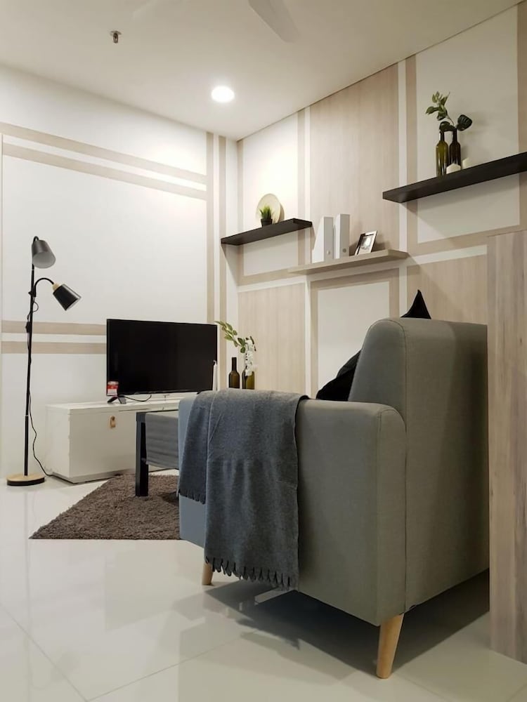 Signature Apartment at Mercu Summer Suites KLCC
