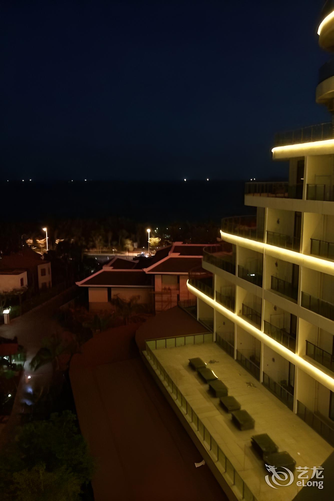 Golden Lotus Herton Seaview Hotel - Haikou