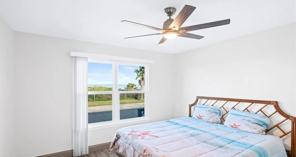 Beauty By The Bay K702 1 Bedroom Condo