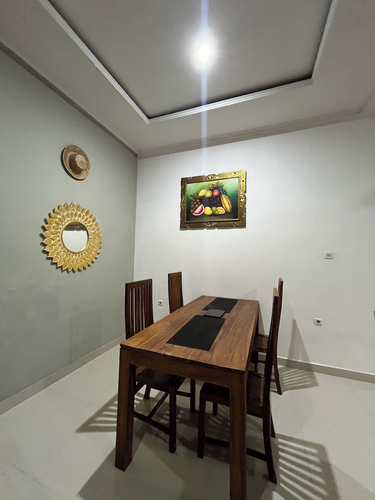 Wira Krisna Tranquil Villas by EPS