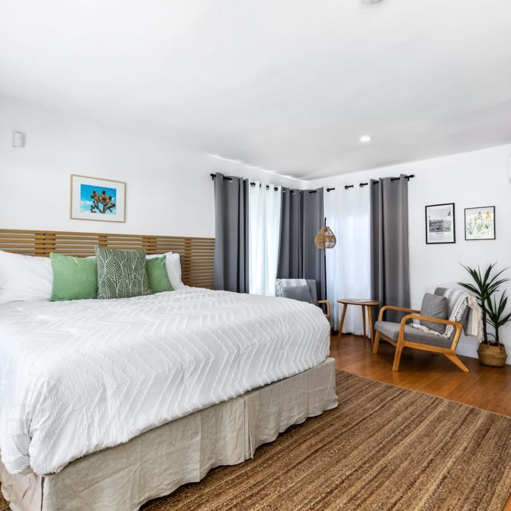 The Yucca Hotel- Entire Boutique Buyout