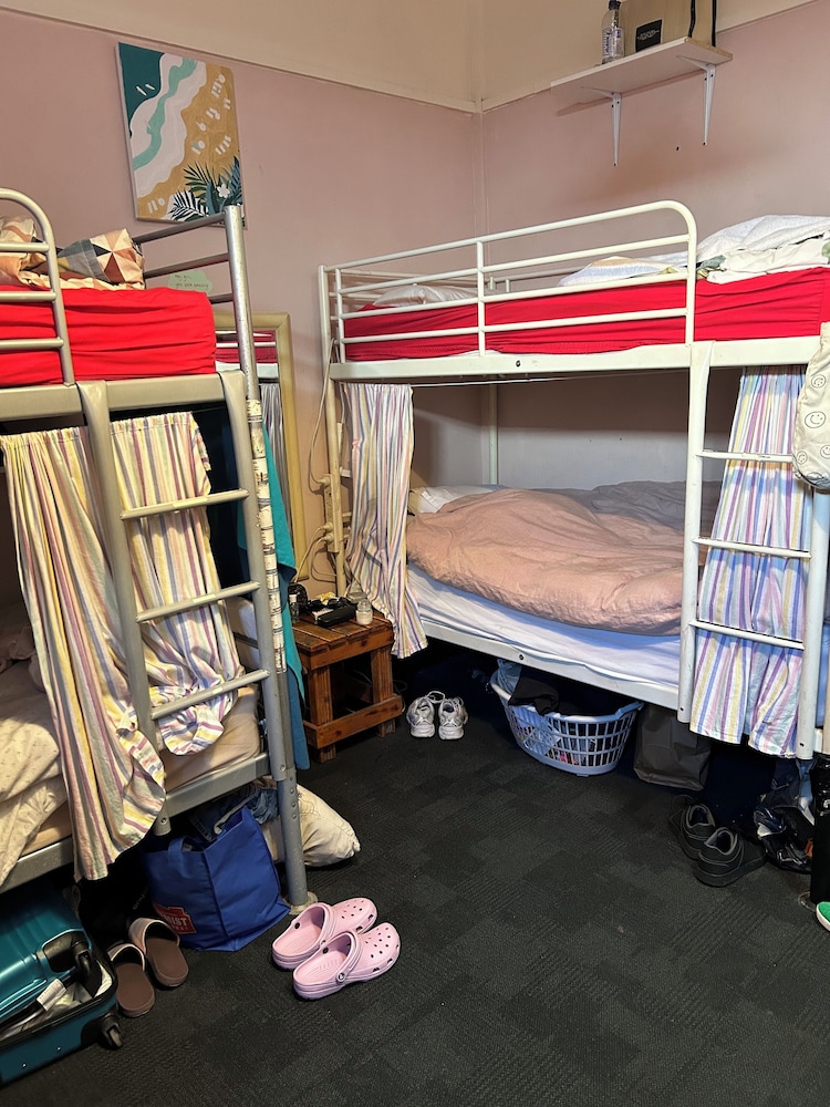 The Shiralee - Hostel