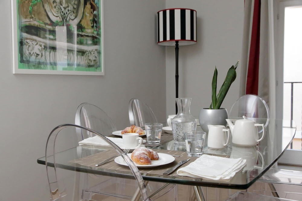 A4 Piazzetta Margutta - A4 - My Extra Home