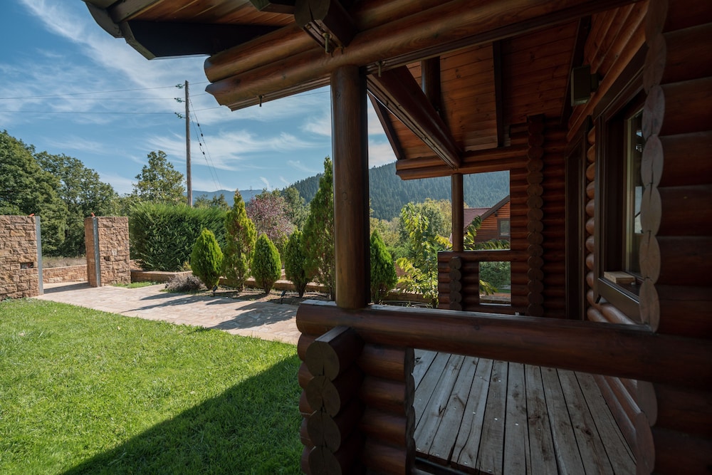 Photo 97