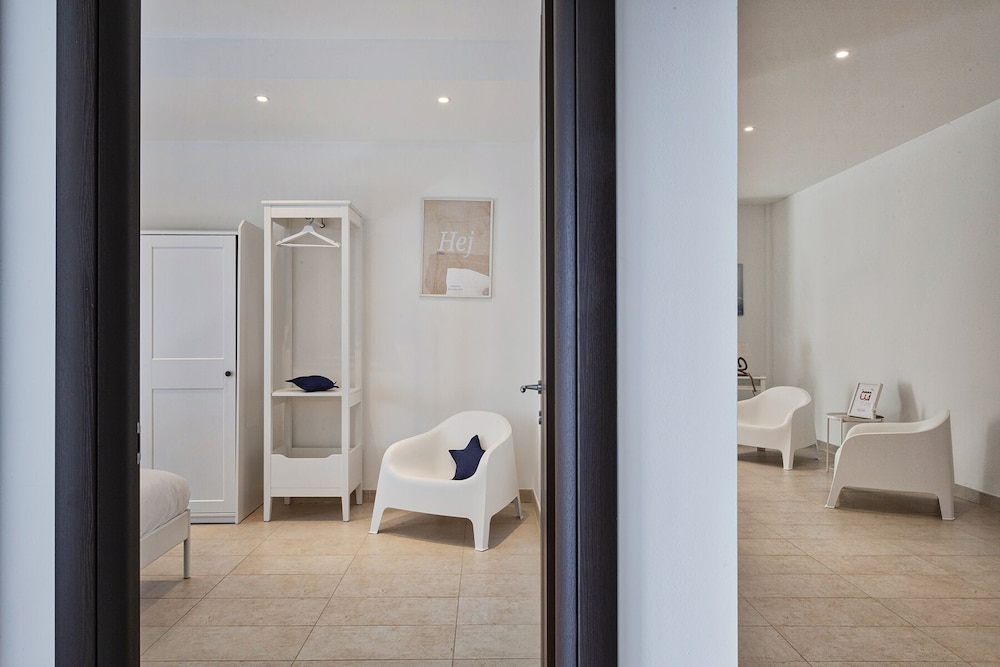 Genoa Vacations - Shelley Apartments By Wonderful Italy - Property Image 41
