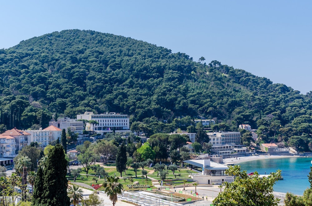 Apartments Villa Perla