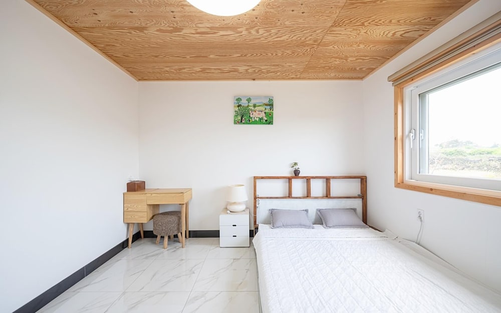 Jeju Yongstay Unshared House view 4