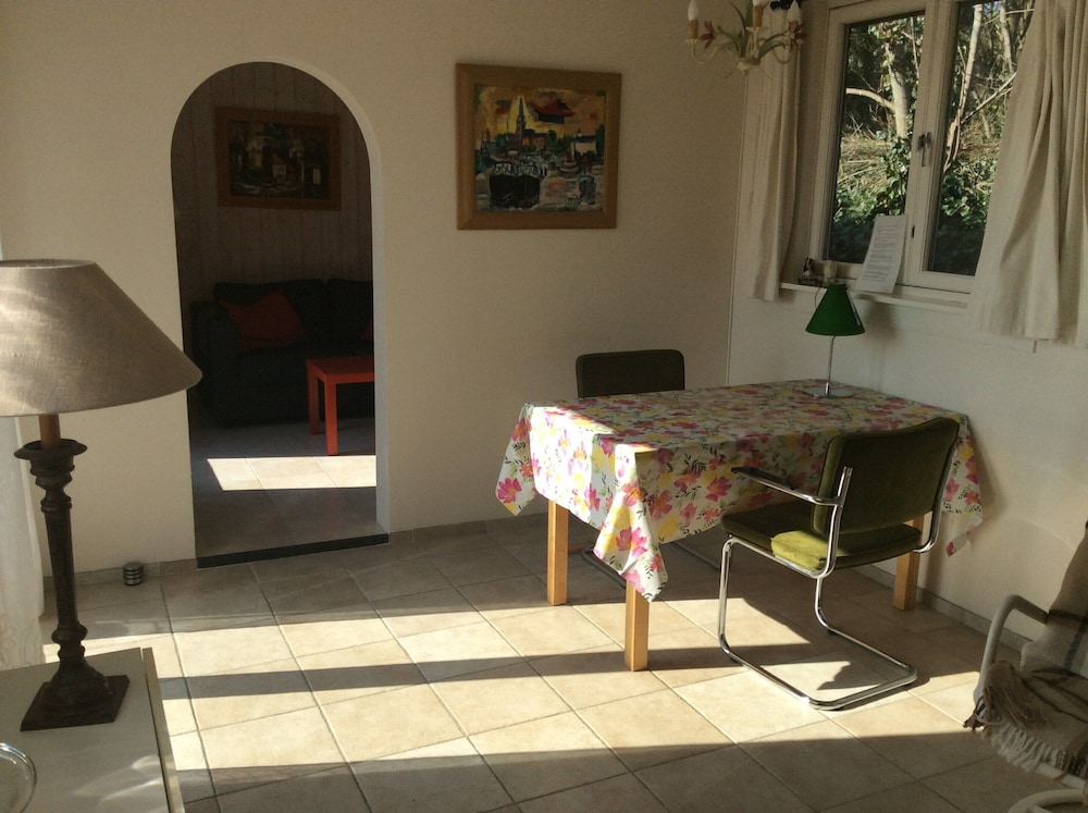 Tranquil Egmond Hideaway
