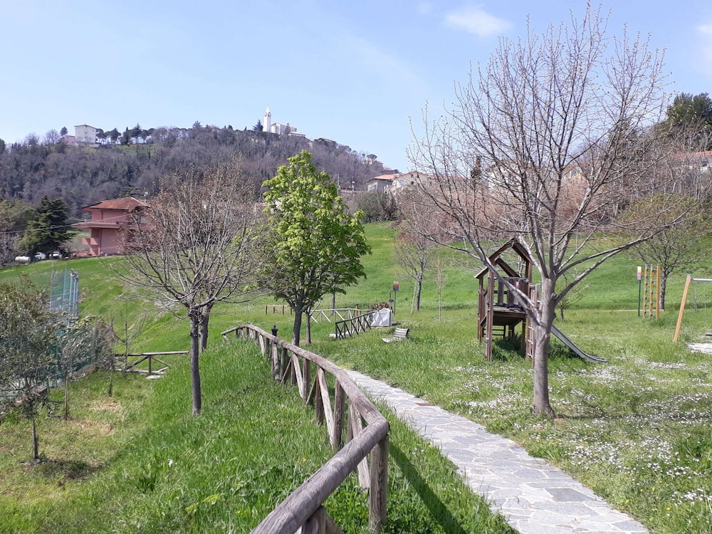 Photo 29