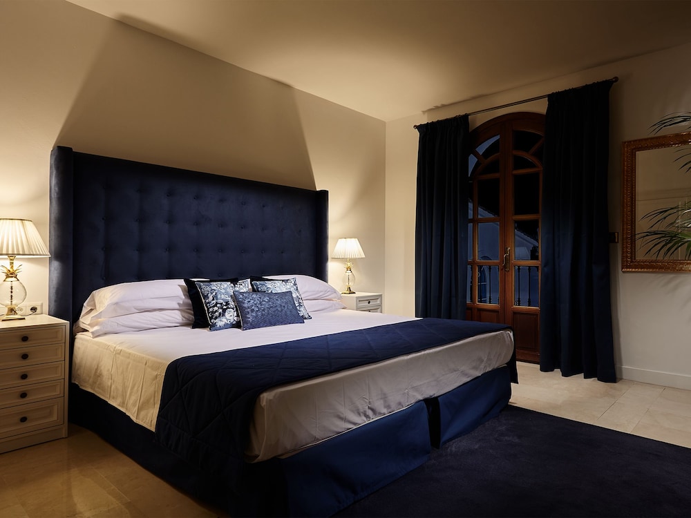 Marbella Vacations - Hotel The Touch Puerto Banus - Property Image 49
