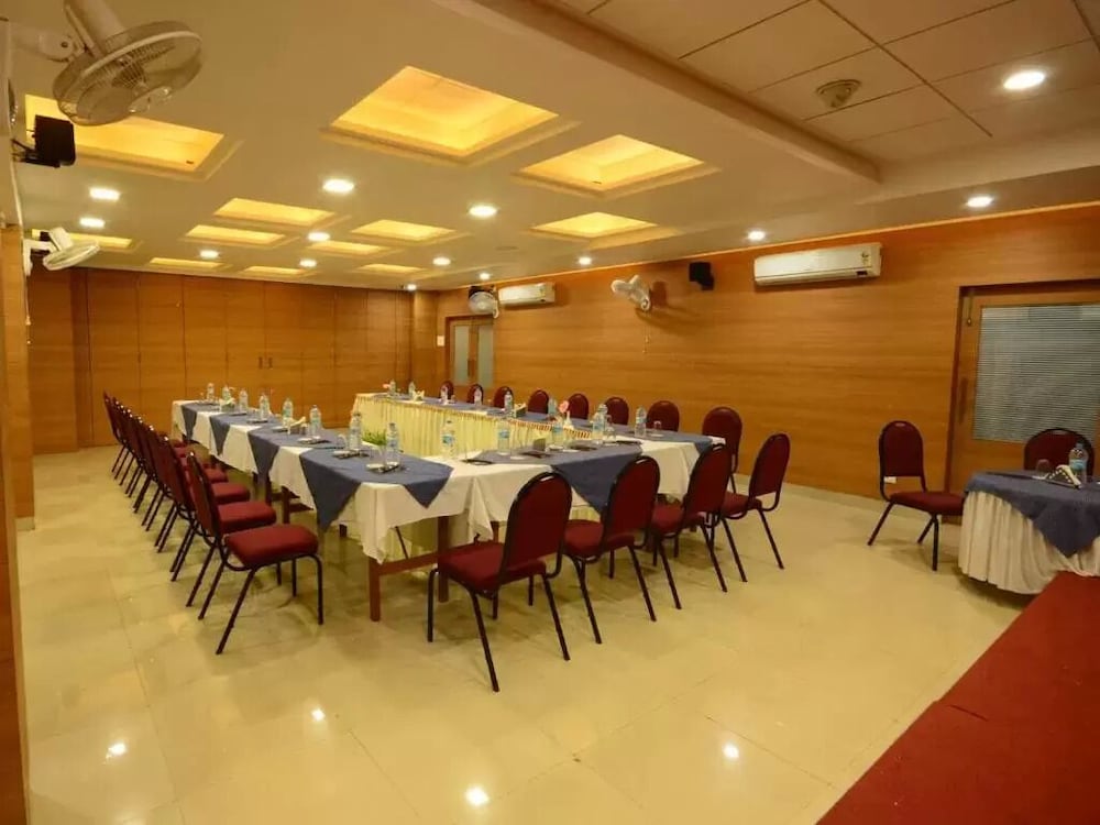 meeting & event spaces