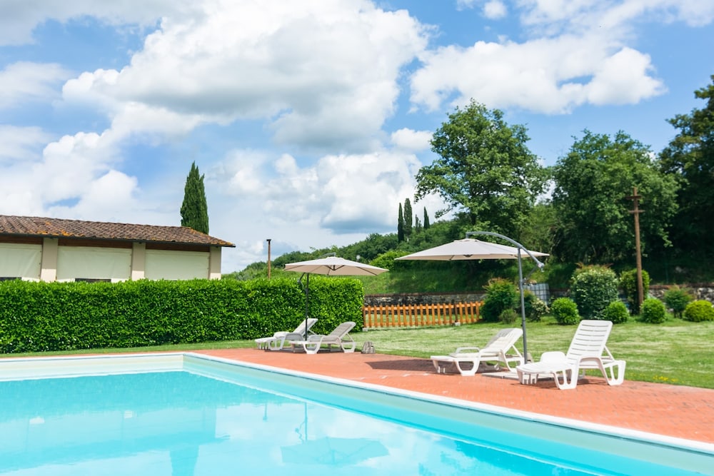 Bucine Hideaway With Pool view 5