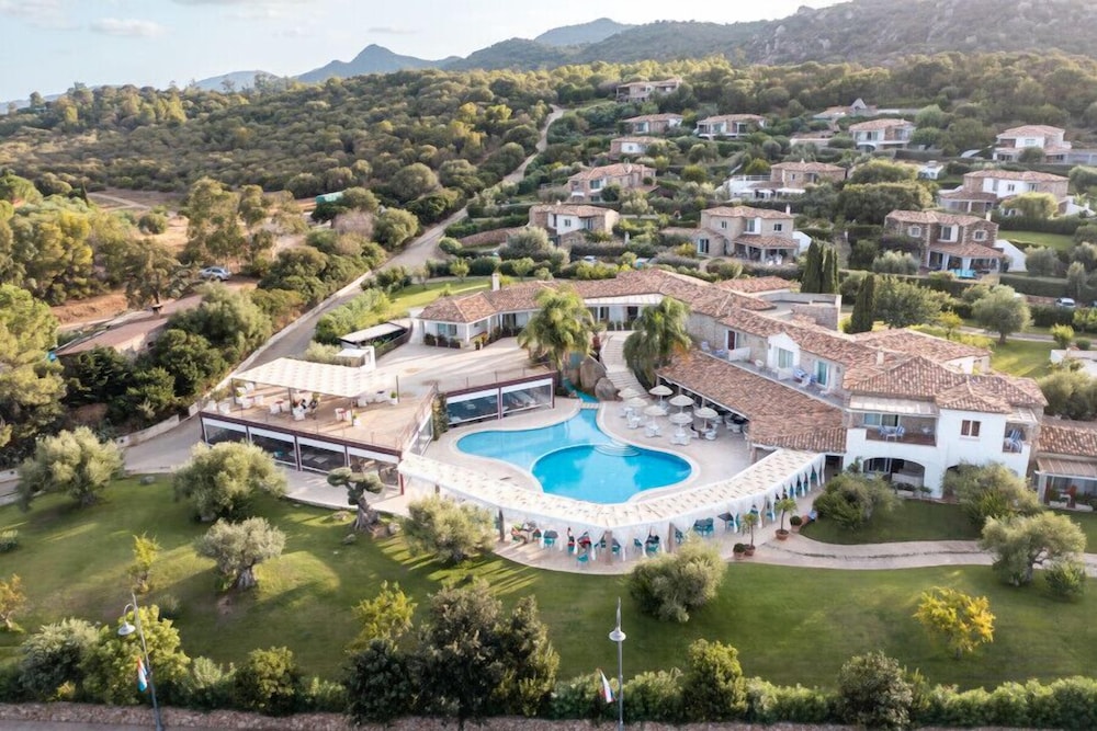 Nicolaus Prime Villas