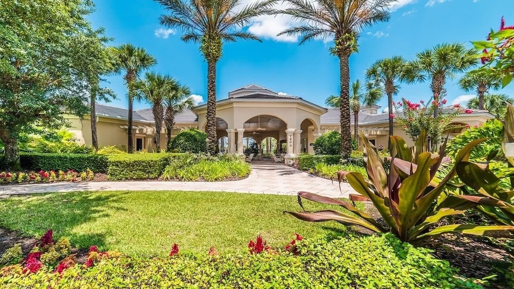 Windsor Hills Resort 3 Bedroom 3rd Floor Condo with Lake View 3 Condo