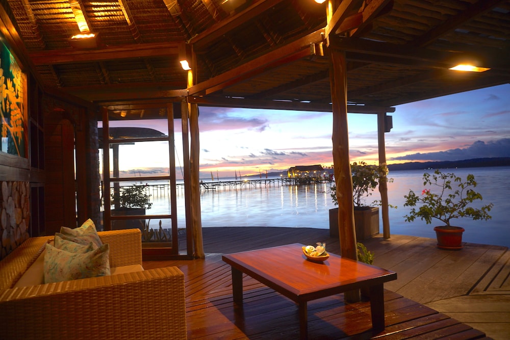 Raja Ampat Dive Lodge