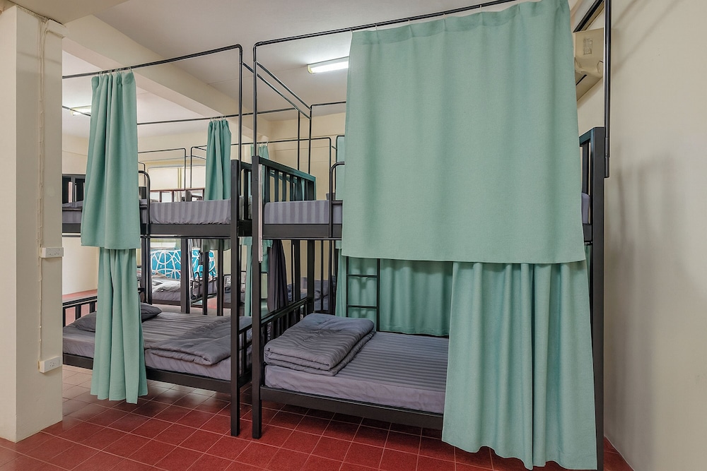 Indian Bites Hostel