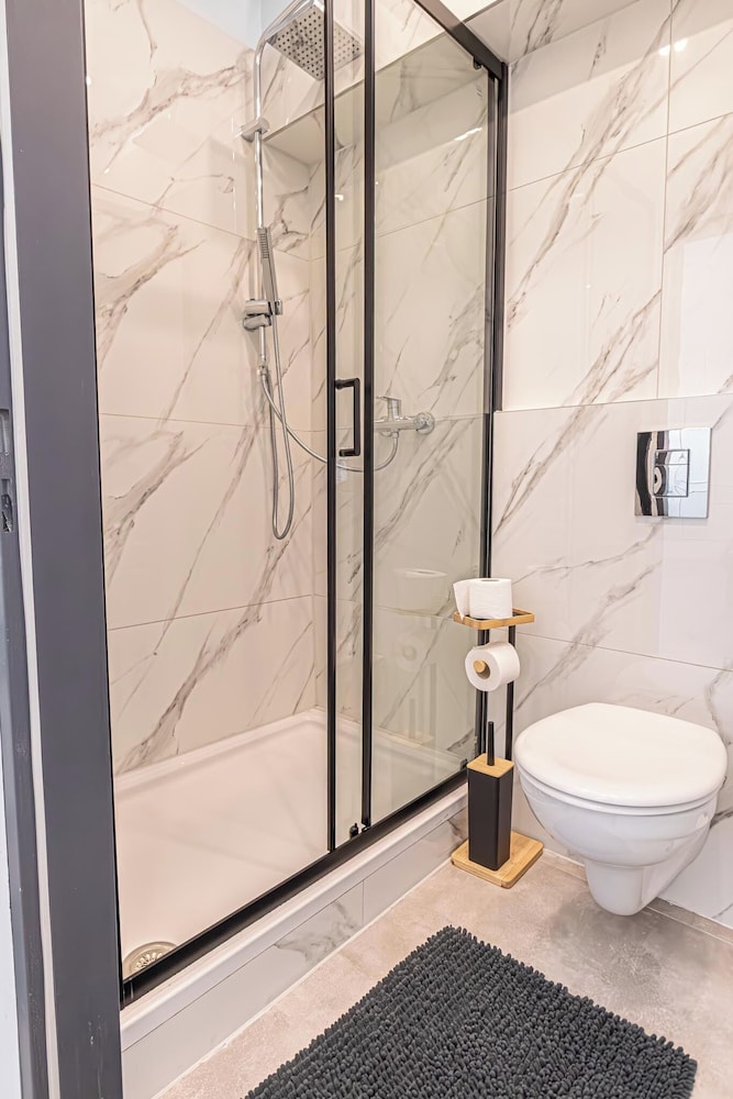 9BR Apts in the Heart of Vienna