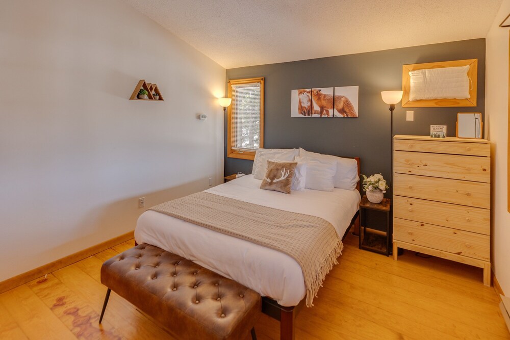 Scenic White Mountains Retreat 4 Bedroom Home