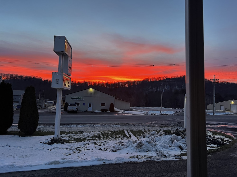 Troy Motel