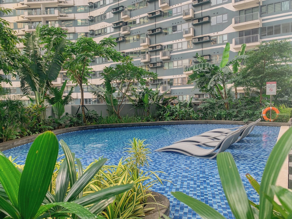 Room-makati 1BR With Skyline View at Air