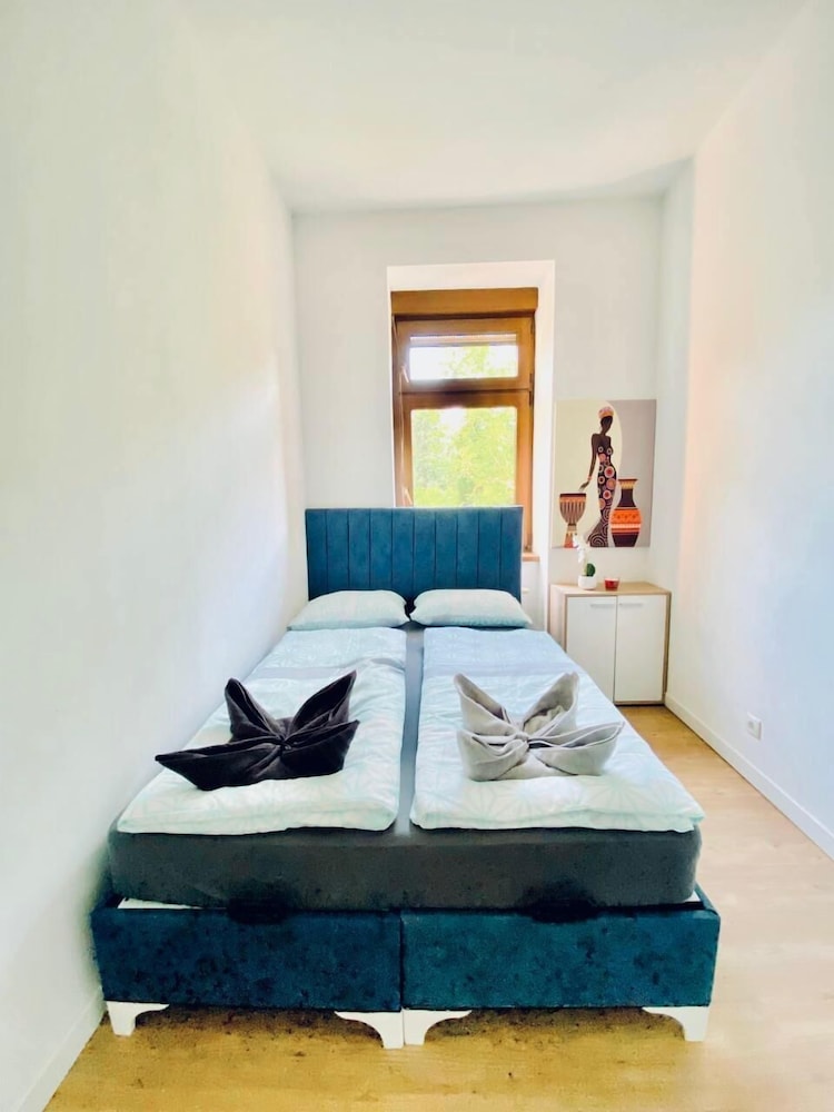 Ideal 3BR for 6 15 Min to Stammersdorf