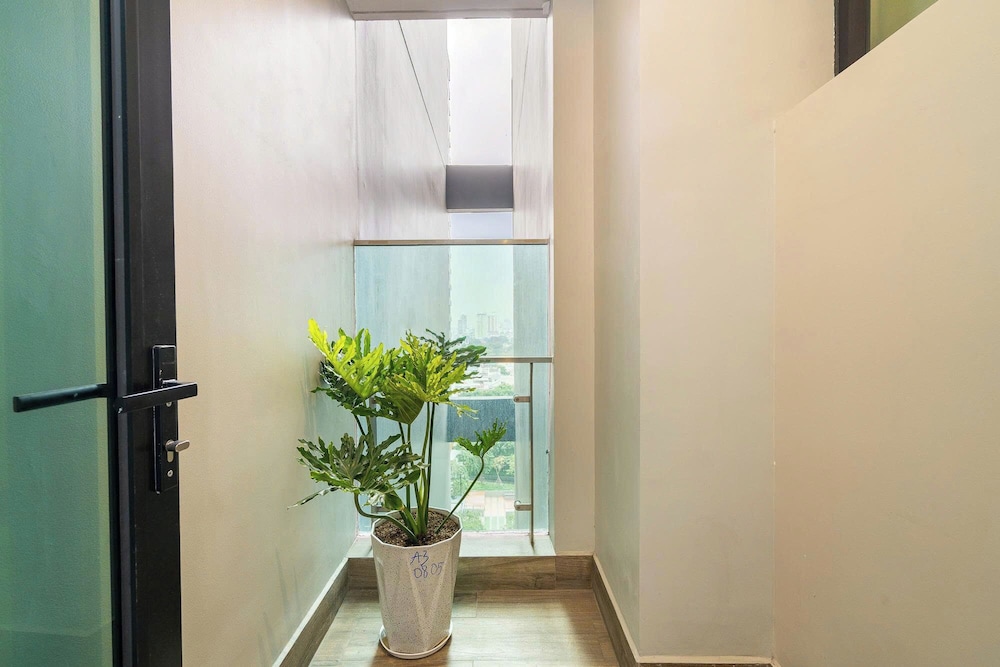 Luxury Vela Luxe - De La Sol Sai Gon
